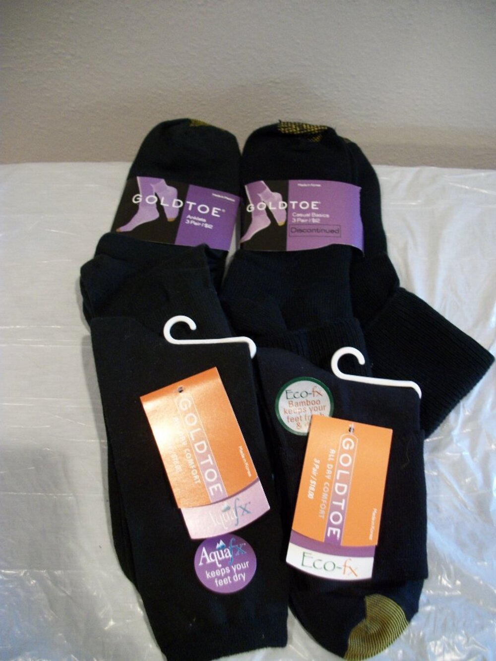 Gold Toe Ladies Ankle Sz 6-9 (Shoe Sz) BLACK Bundle of Socks